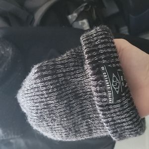 Emypre beanie